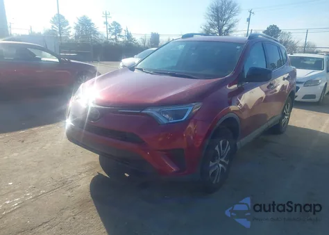 2018 Toyota Rav4 Le z USA, uszkodzony, nr VIN 2T3ZFREV8JW488786